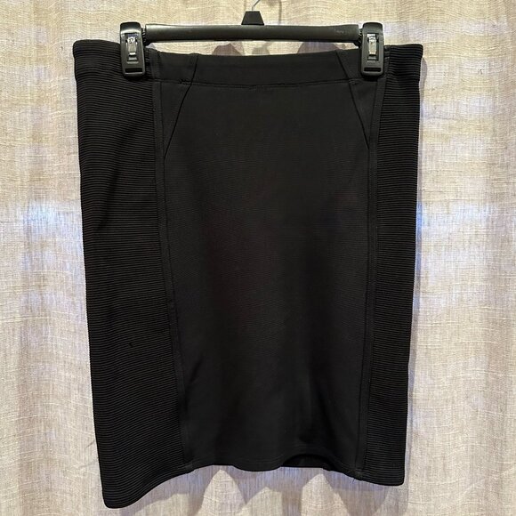 BCBGMaxazria Black Stretch Bodycon Pencil Skirt Medium - Picture 10 of 10